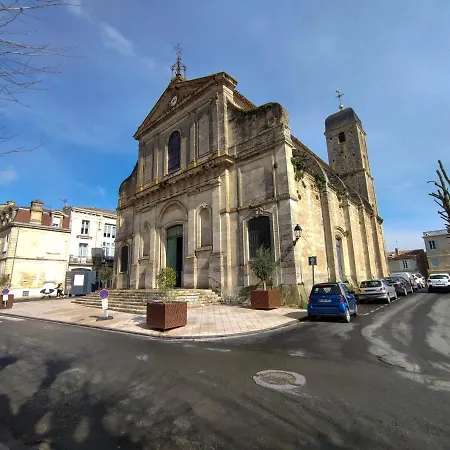 Chaleureux A Deux Pas Du Centre-ville De Castillon, De La Dordogne Et Proche Saint-emilion
